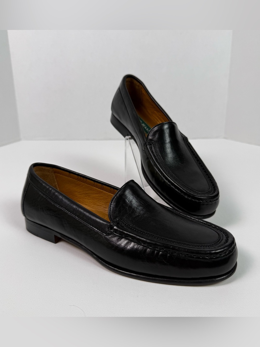 Vintage Cole Haan Black Italian Leather Venetian Loafers 7.5B Preppy Academia